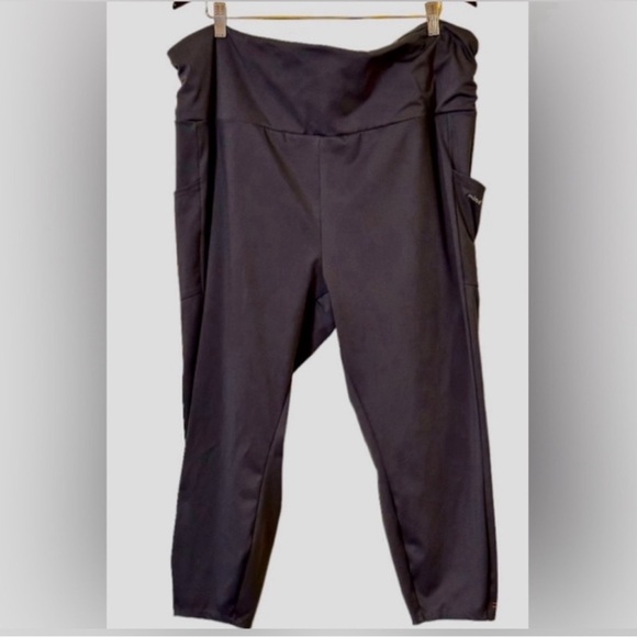 Ruched Waist Leggings - 3XP/3X - Gray -MIND BODY LOVE- Yoga, Workout, Exercise - Picture 5 of 14